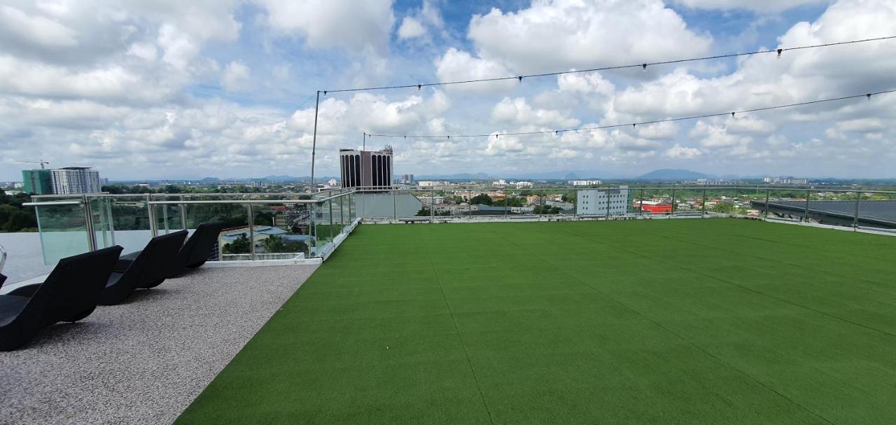 Kozi Square New Sgh Cozy Home 8A Kuching Bagian luar foto