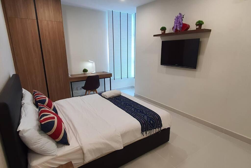 Kozi Square New Sgh Cozy Home 8A Kuching Bagian luar foto