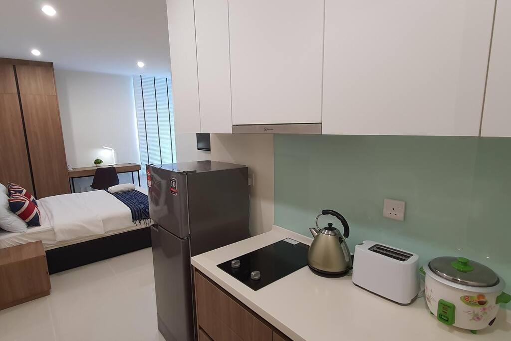 Kozi Square New Sgh Cozy Home 8A Kuching Bagian luar foto