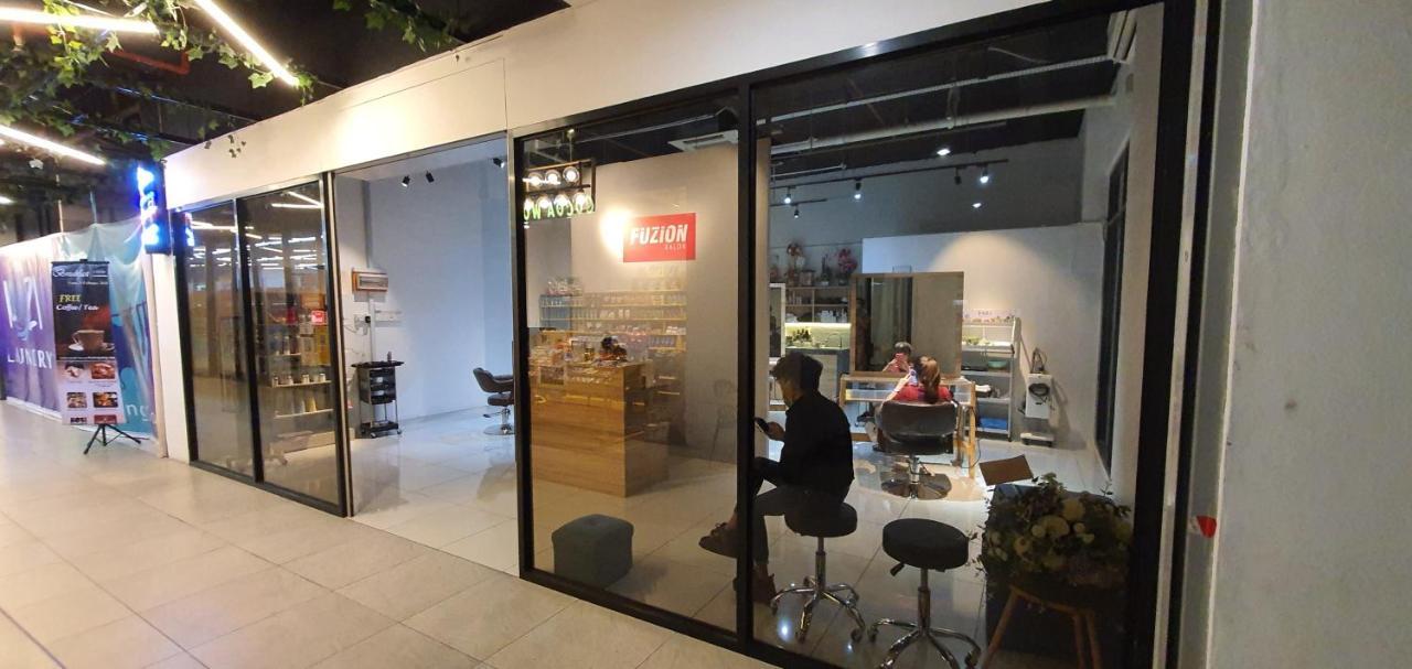 Kozi Square New Sgh Cozy Home 8A Kuching Bagian luar foto