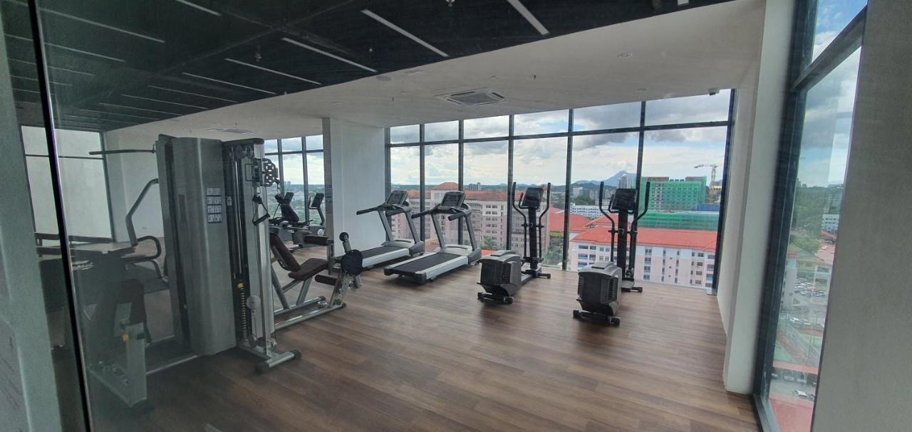 Kozi Square New Sgh Cozy Home 8A Kuching Bagian luar foto